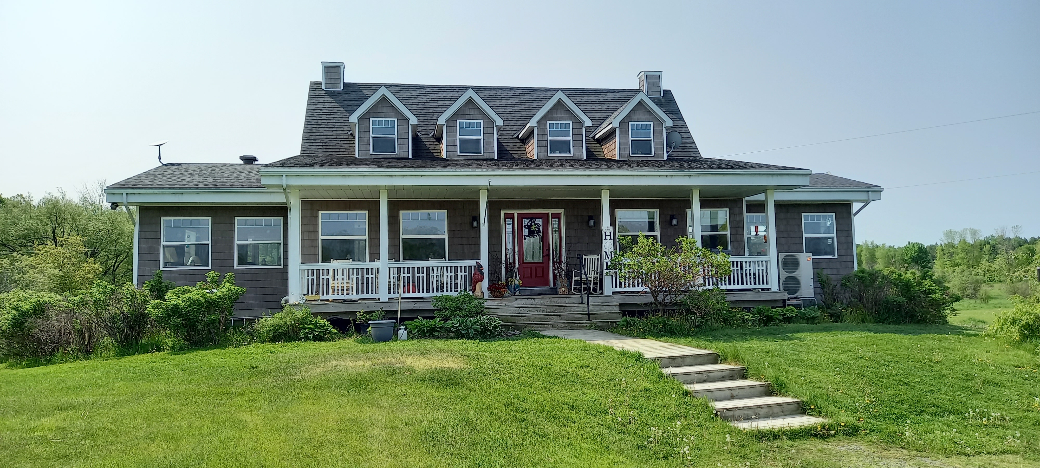 Custom Home in Spencerville, Ontario